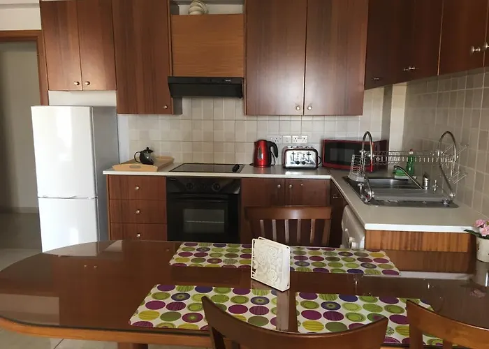 Apartment Marina 211 Larnaca