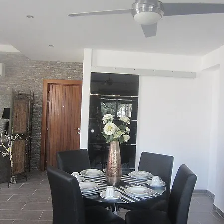 Marina 211 Apartment