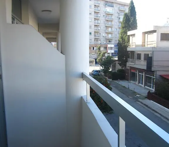 Апартаменти Marina 211