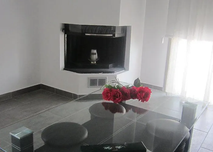 Marina 211 Апартаменти *