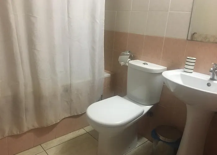 Marina 211 * Ларнака